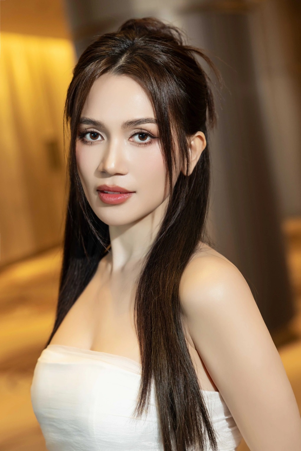 Sĩ Thanh là ai ? Con đường đến với nghệ thuật ra sao ?