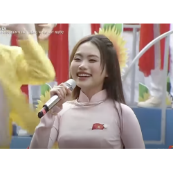 Mùa Xuân Trên Thành Phố Hồ Chí Minh - Phương Mỹ Chi